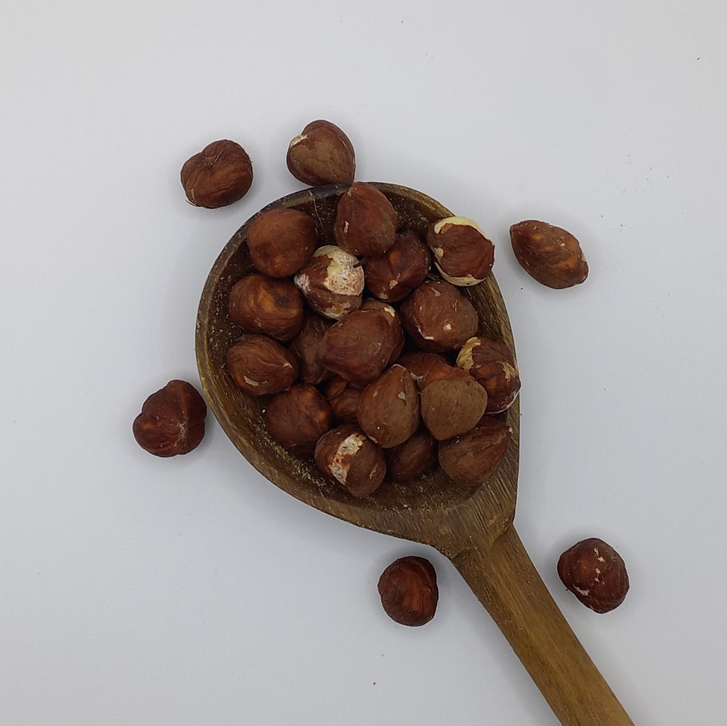 Hazelnuts - raw